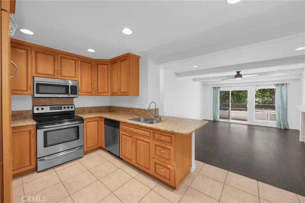 21372 Brookhurst #526 Huntington Beach, CA 92646