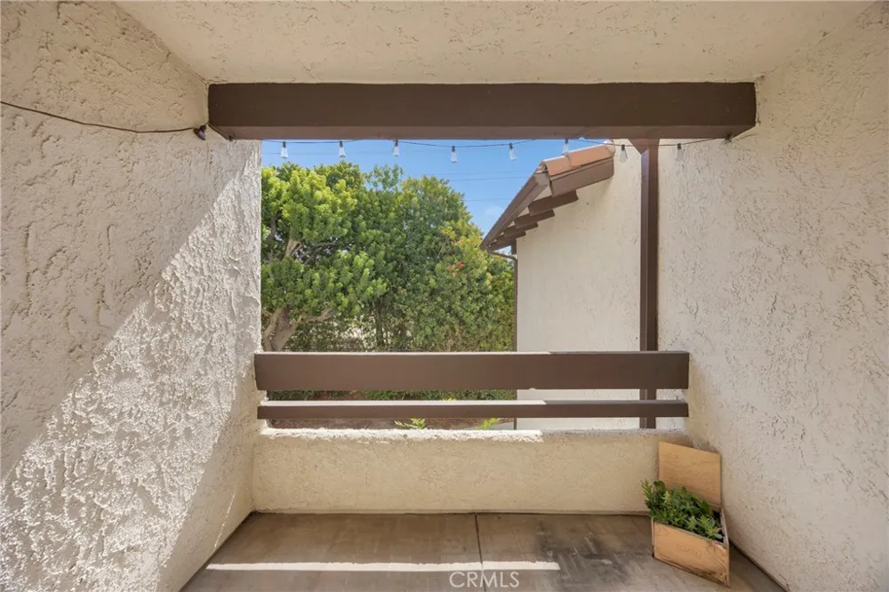 21372 Brookhurst #526 Huntington Beach, CA 92646
