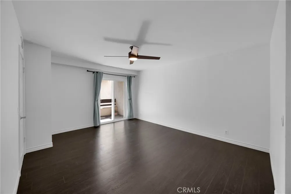 21372 Brookhurst #526 Huntington Beach, CA 92646