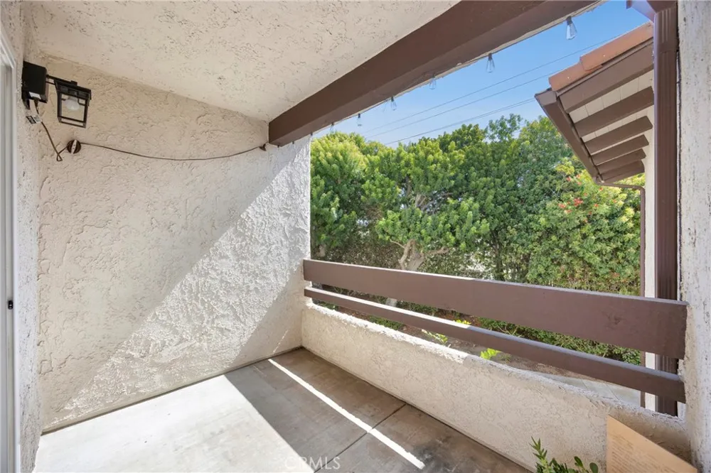 21372 Brookhurst #526 Huntington Beach, CA 92646