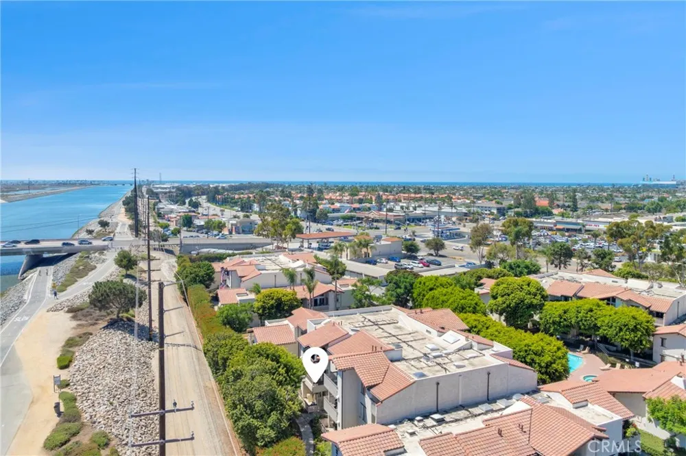 21372 Brookhurst #526 Huntington Beach, CA 92646