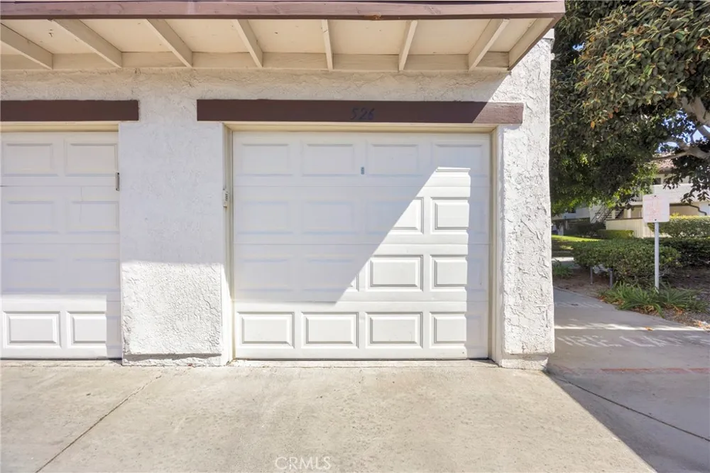 21372 Brookhurst #526 Huntington Beach, CA 92646