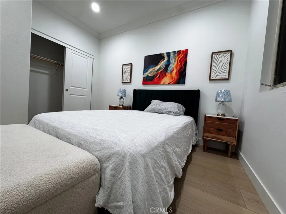 31 Shellbark Irvine, CA 92618