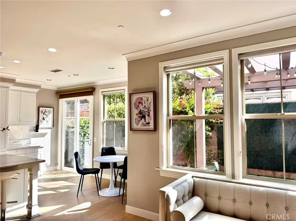 31 Shellbark Irvine, CA 92618