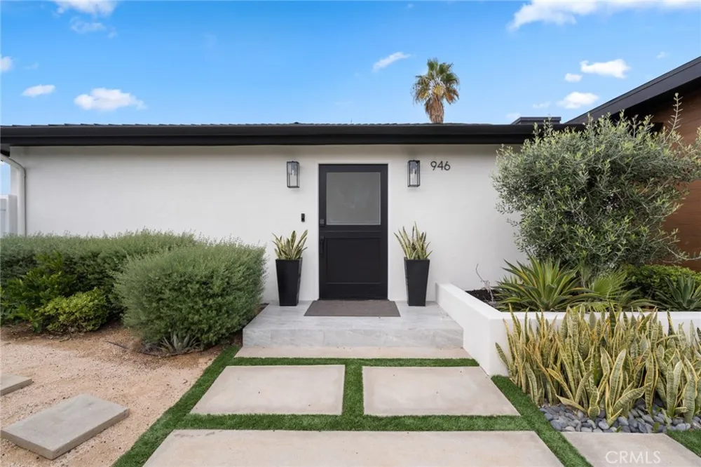 946 Avenida Presidio San Clemente, CA 92672