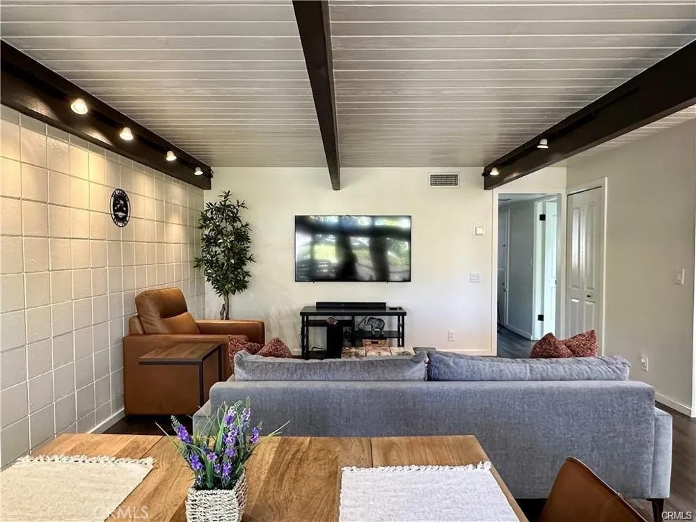 214 Del Gado Road San Clemente, CA 92672