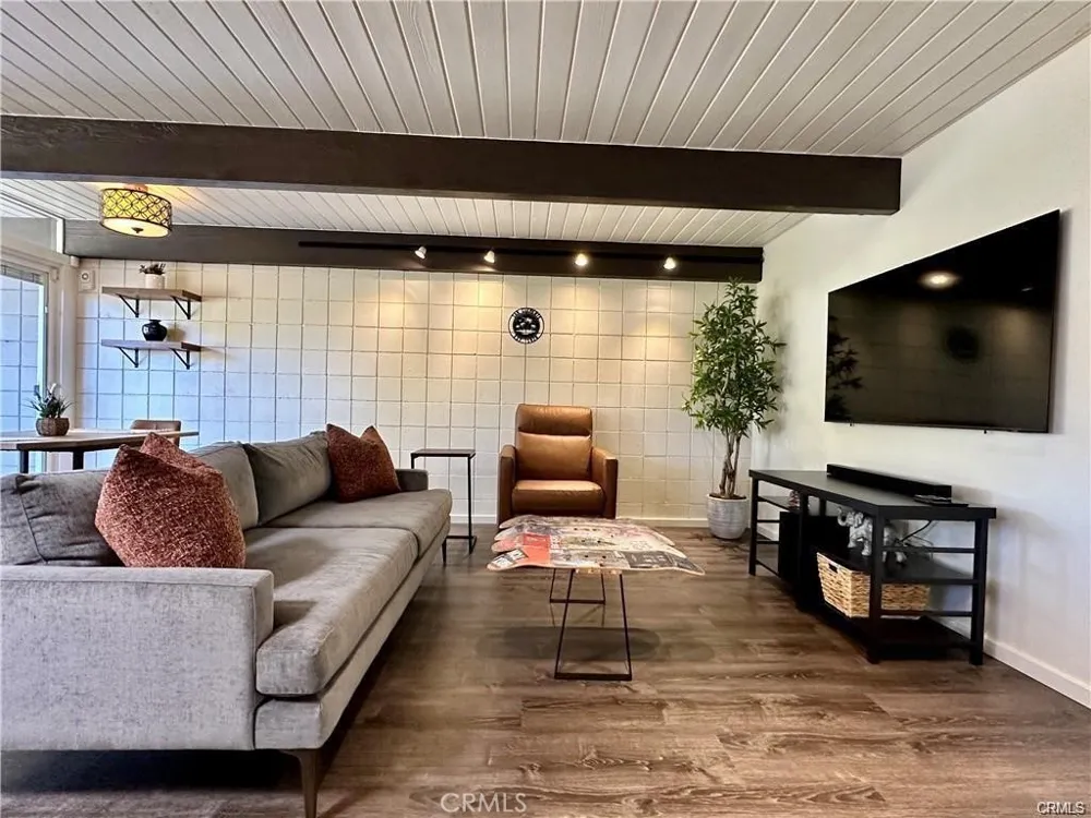 214 Del Gado Road San Clemente, CA 92672