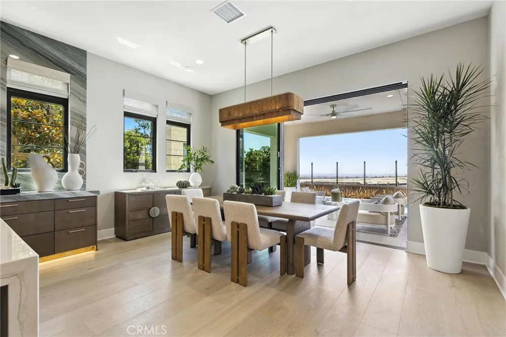 441 Narcissus Irvine, CA 92602