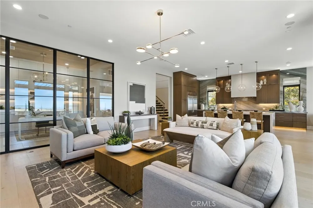 441 Narcissus Irvine, CA 92602