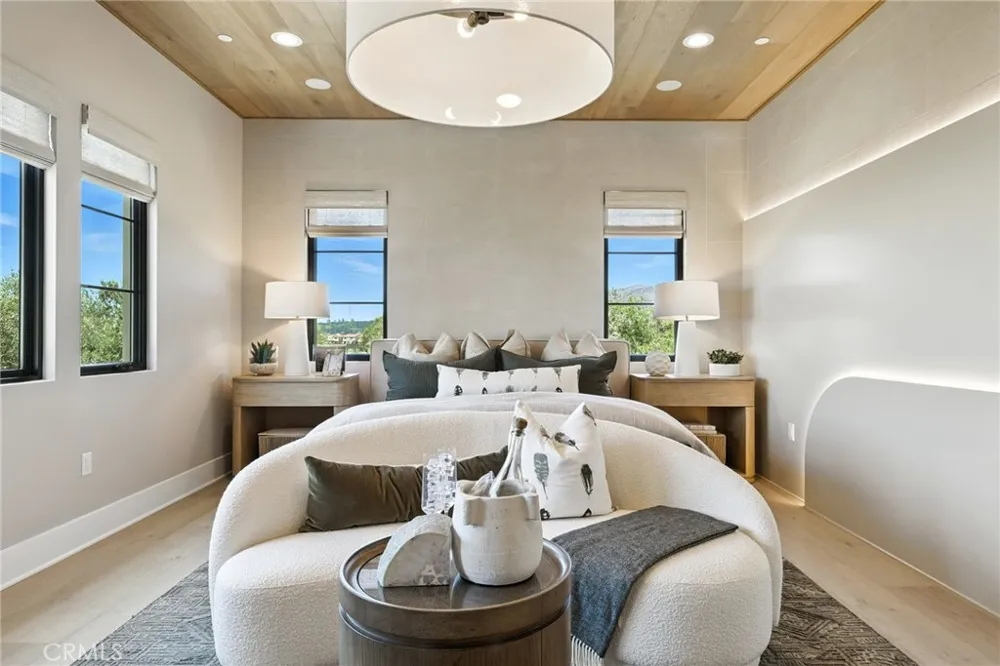 441 Narcissus Irvine, CA 92602