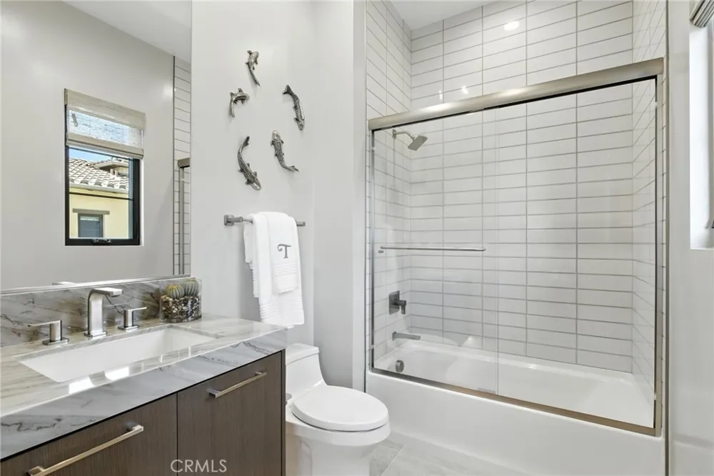 441 Narcissus Irvine, CA 92602
