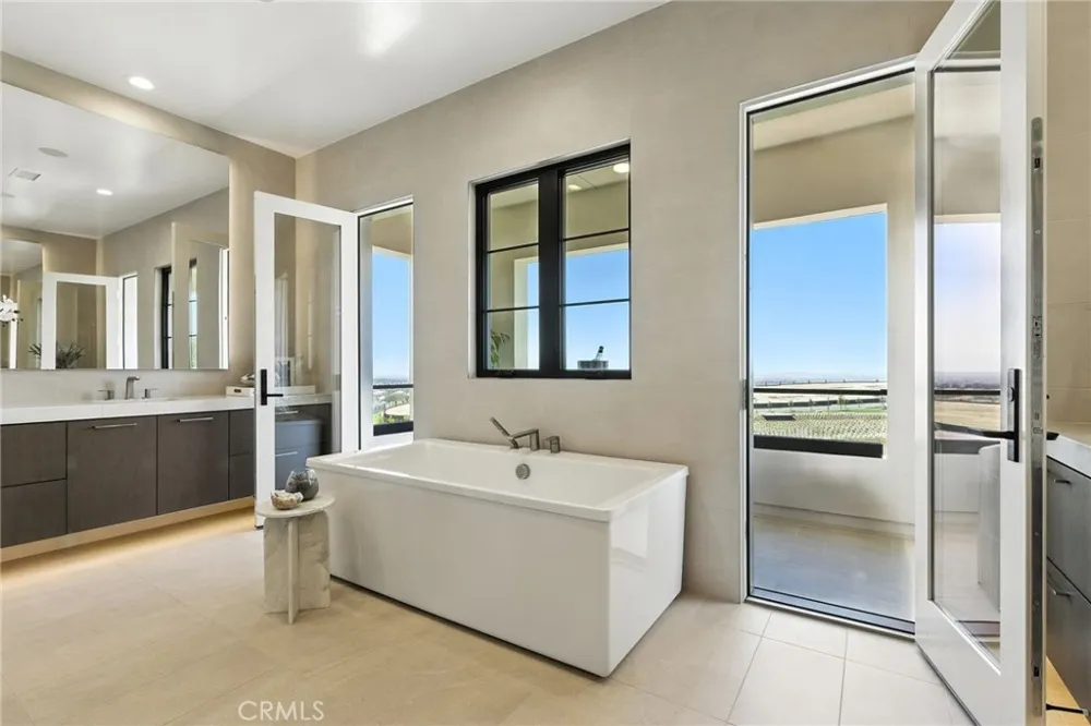 441 Narcissus Irvine, CA 92602