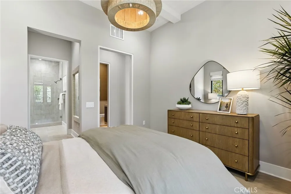 441 Narcissus Irvine, CA 92602