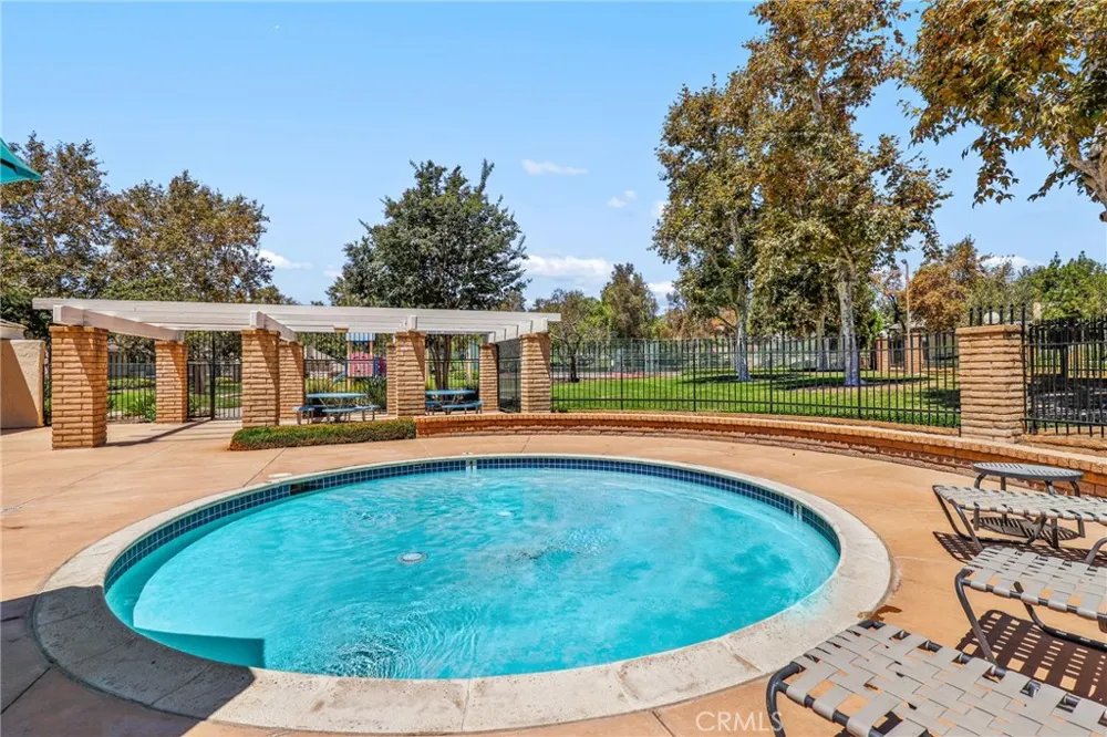 21114 Via Canon #11 Yorba Linda, CA 92887