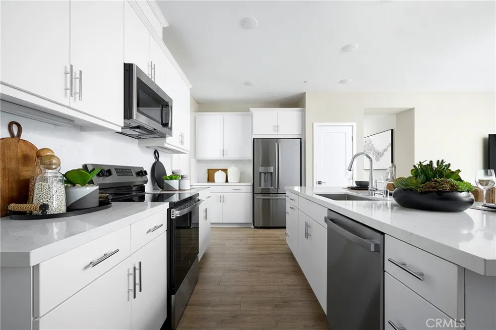 465 Paradiso Place Covina, CA 91723