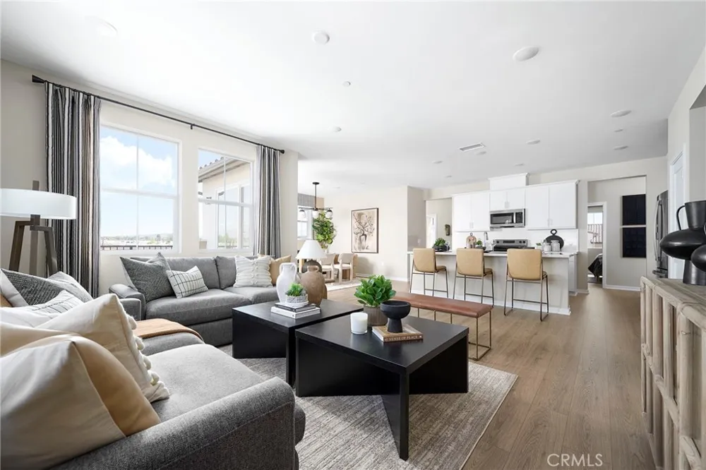 465 Paradiso Place Covina, CA 91723