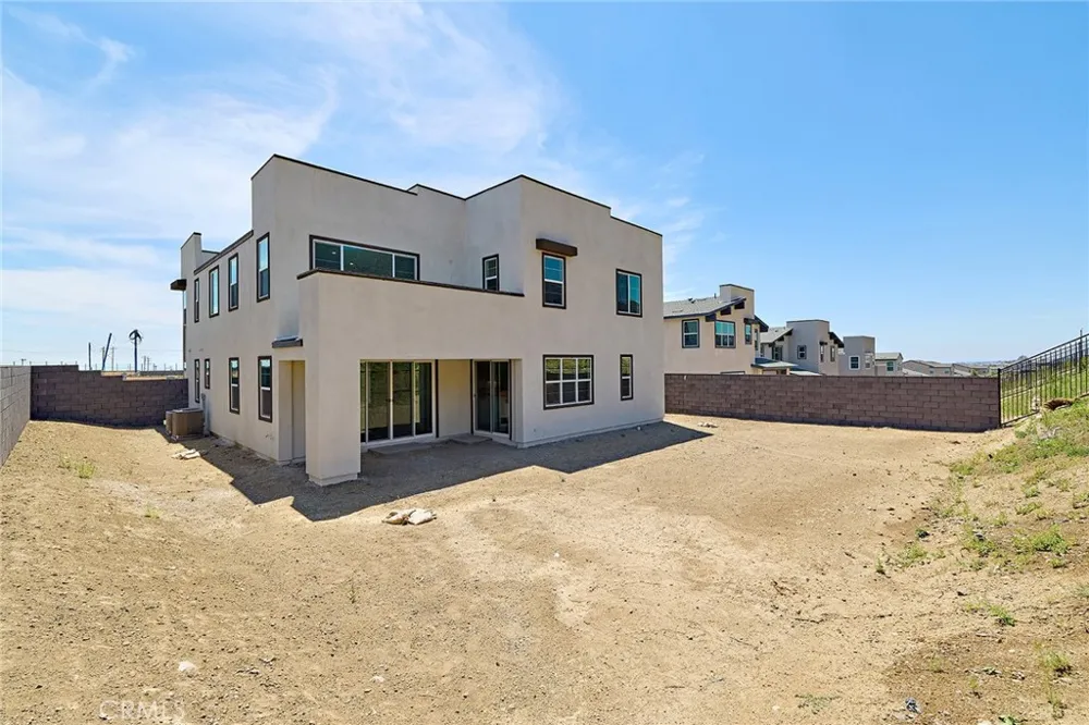 16062 Butterfly Drive Fontana, CA 92336