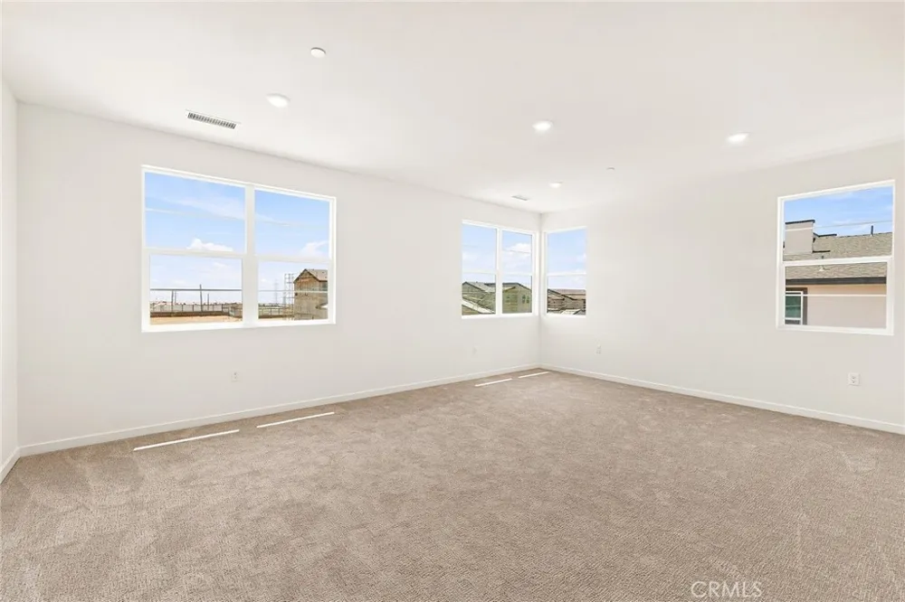 16062 Butterfly Drive Fontana, CA 92336