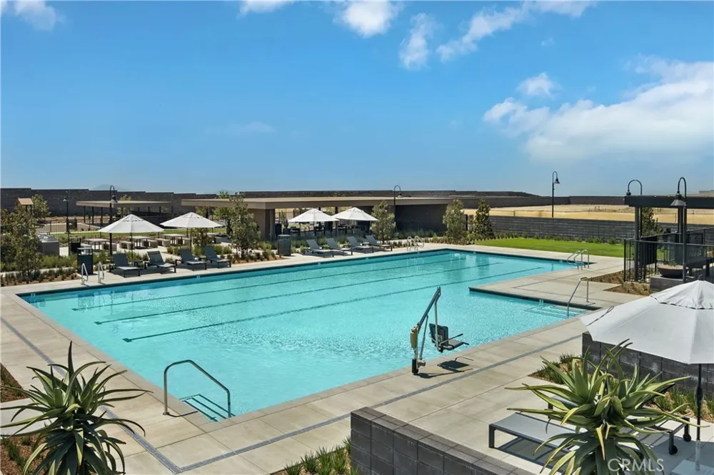 16062 Butterfly Drive Fontana, CA 92336