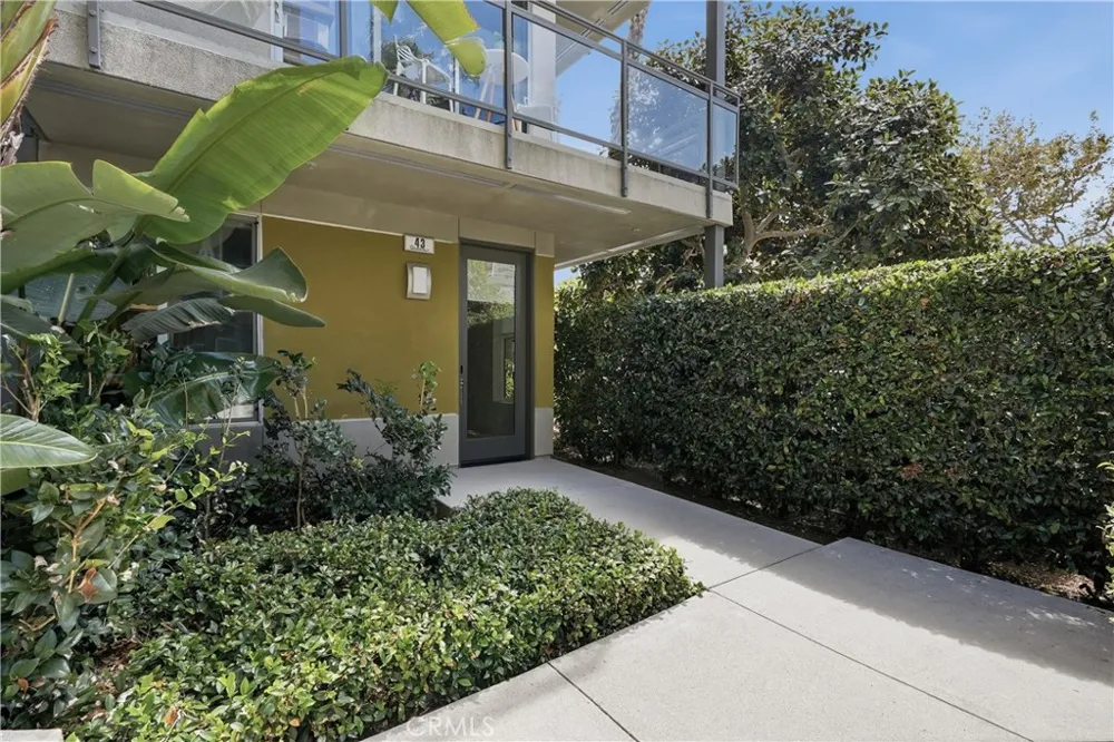 43 Gramercy Irvine, CA 92612