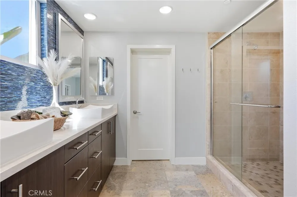 43 Gramercy Irvine, CA 92612