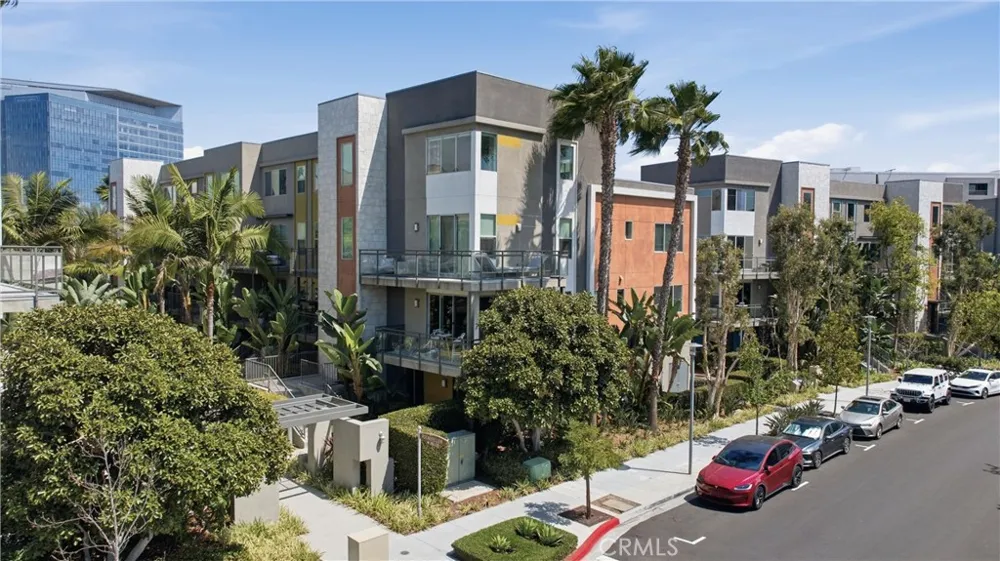 43 Gramercy Irvine, CA 92612