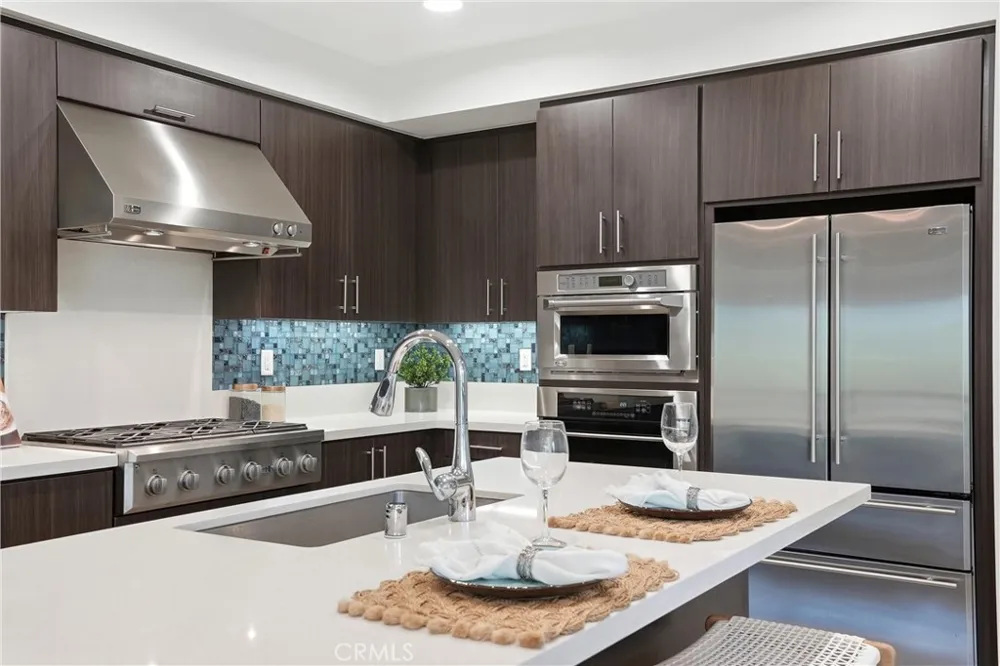 43 Gramercy Irvine, CA 92612