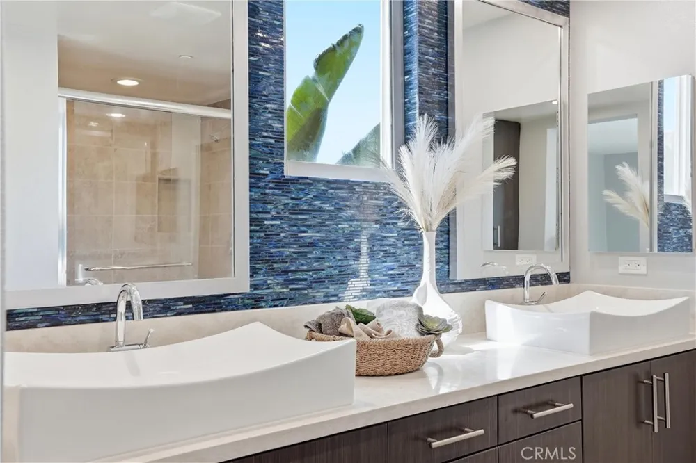 43 Gramercy Irvine, CA 92612