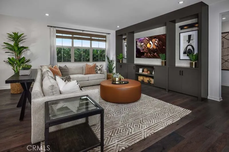 4805 Habitat Drive Fontana, CA 92336