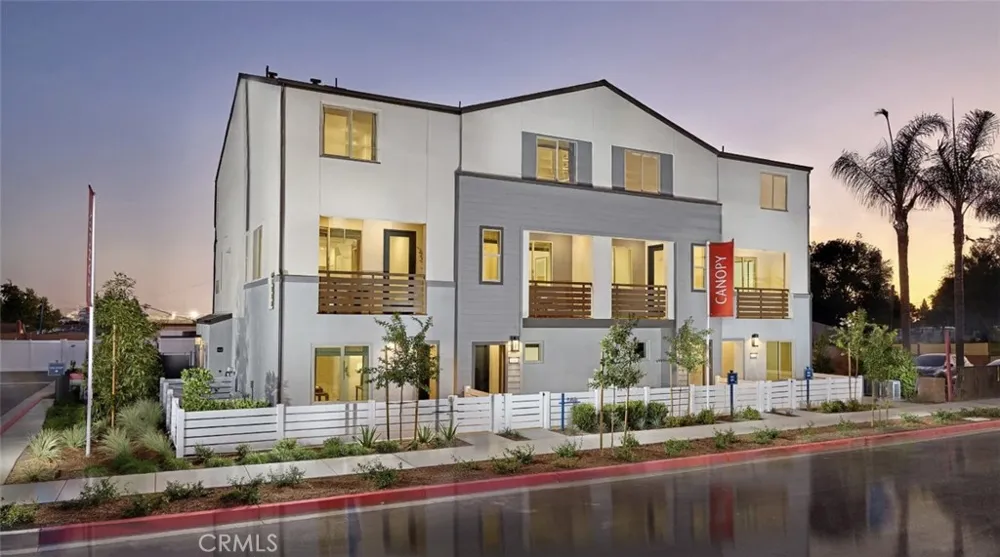 1302 W North Pinecrest Paseo Ontario, CA 91762