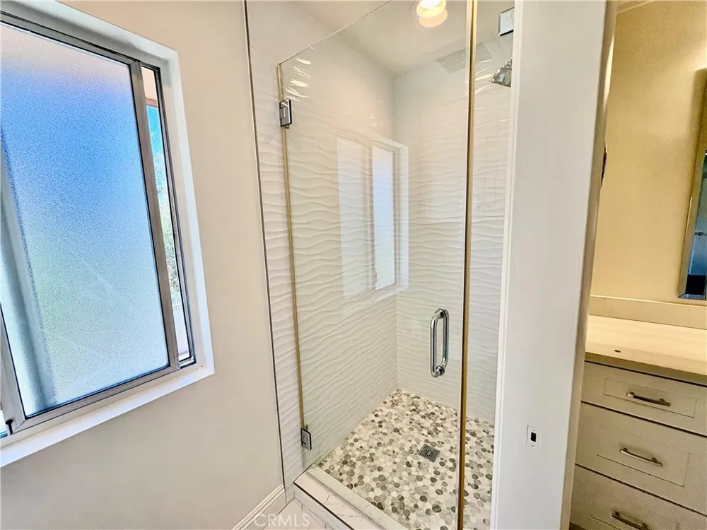 20441 Ravenwood Huntington Beach, CA 92646