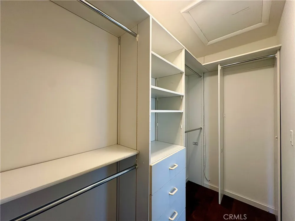 20441 Ravenwood Huntington Beach, CA 92646