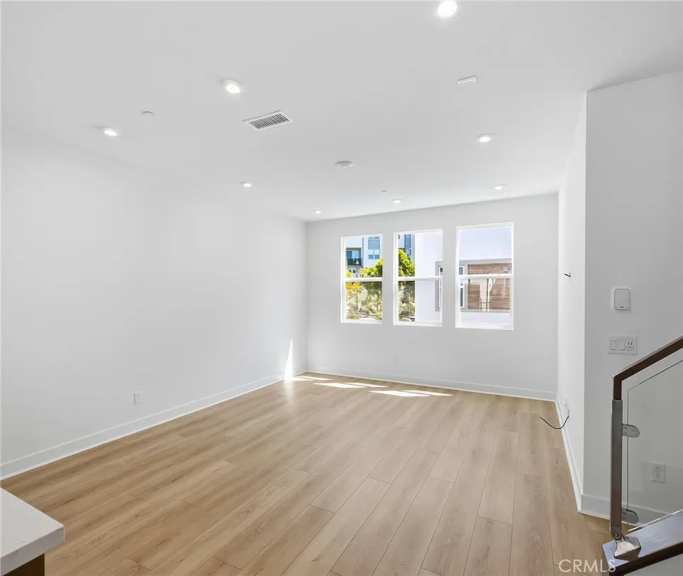 2736 Everly Drive San Diego, CA 92108