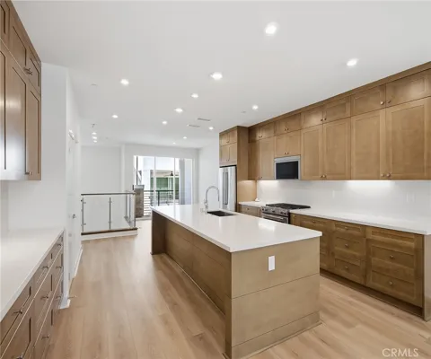 2736 Everly Drive