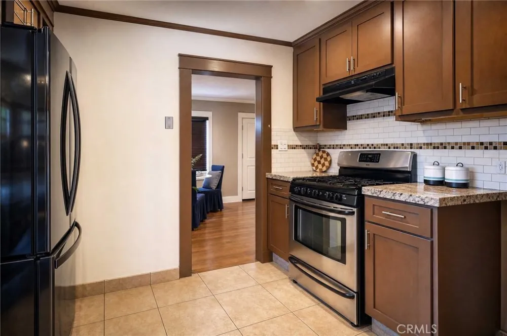134 Melrose Monrovia, CA 91016