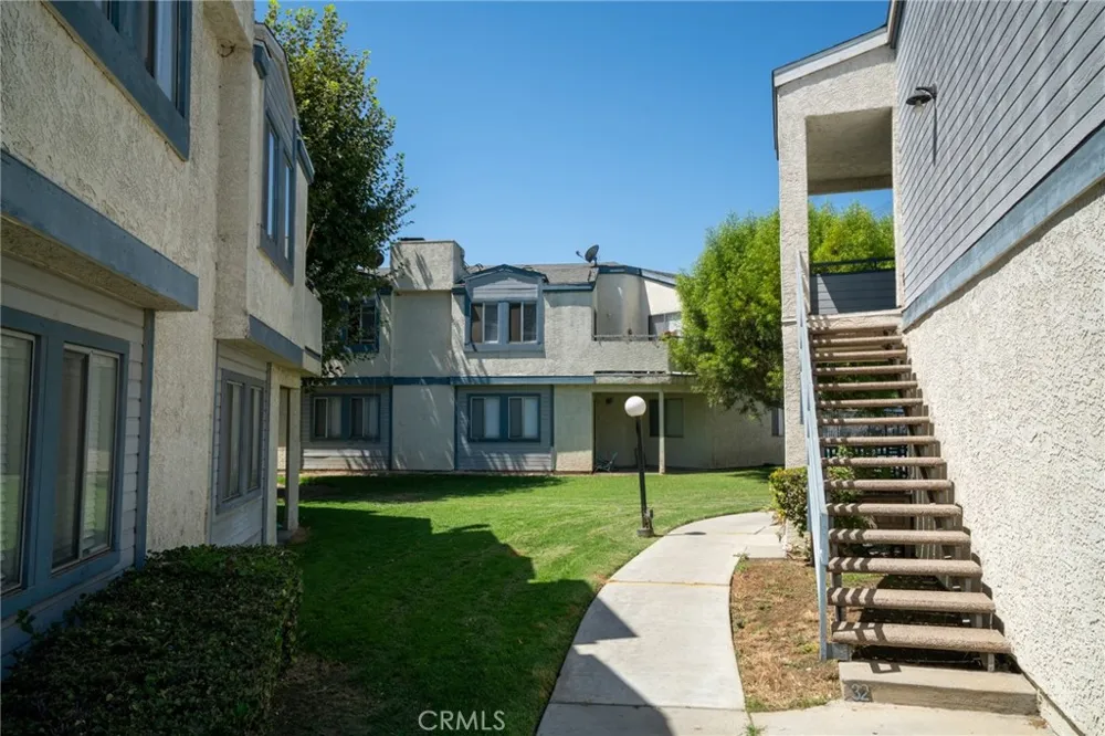 7739 Bradwell Avenue Whittier, CA 90606