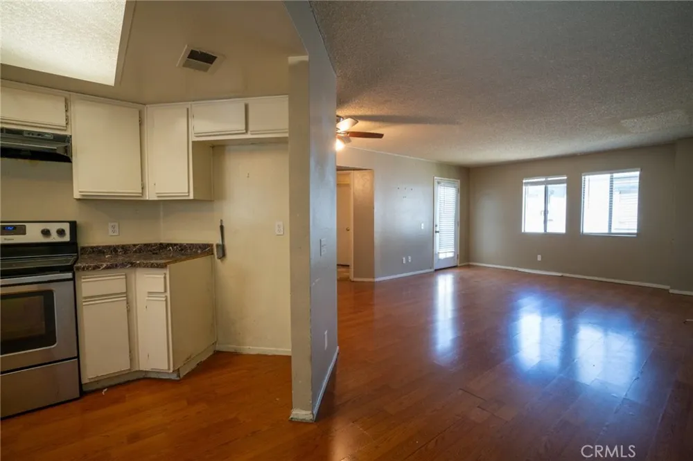 7739 Bradwell Avenue Whittier, CA 90606