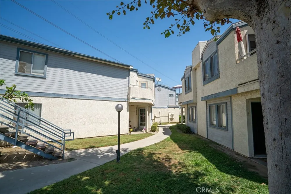 7739 Bradwell Avenue Whittier, CA 90606