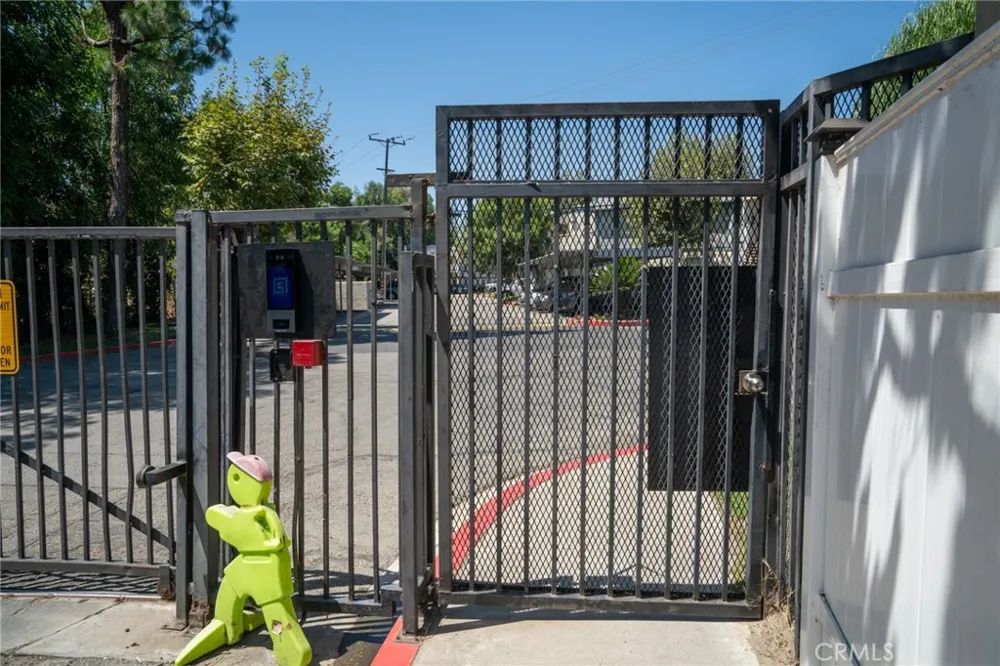 7739 Bradwell Avenue Whittier, CA 90606