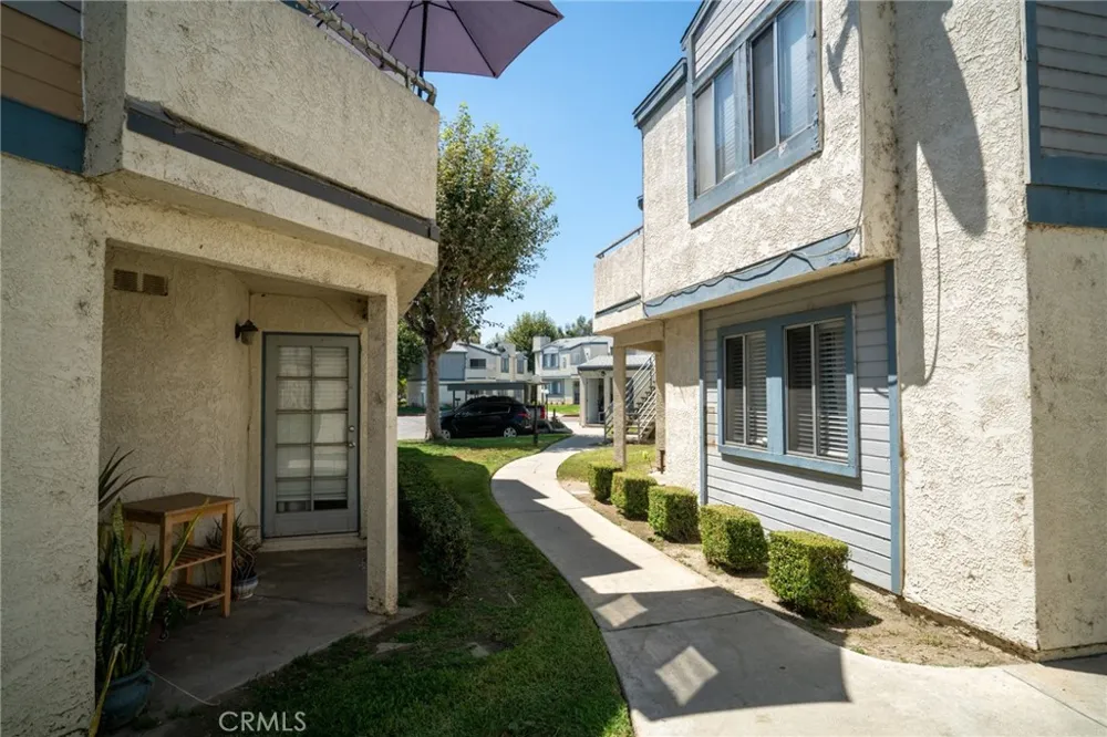 7739 Bradwell Avenue Whittier, CA 90606