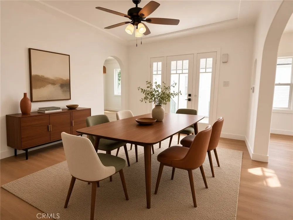 6072 Myrtle Avenue Long Beach, CA 90805