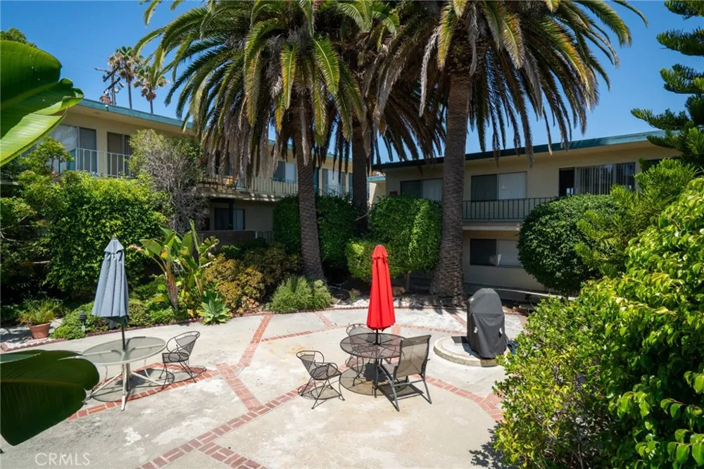 3929 W 242nd Street Torrance, CA 90505