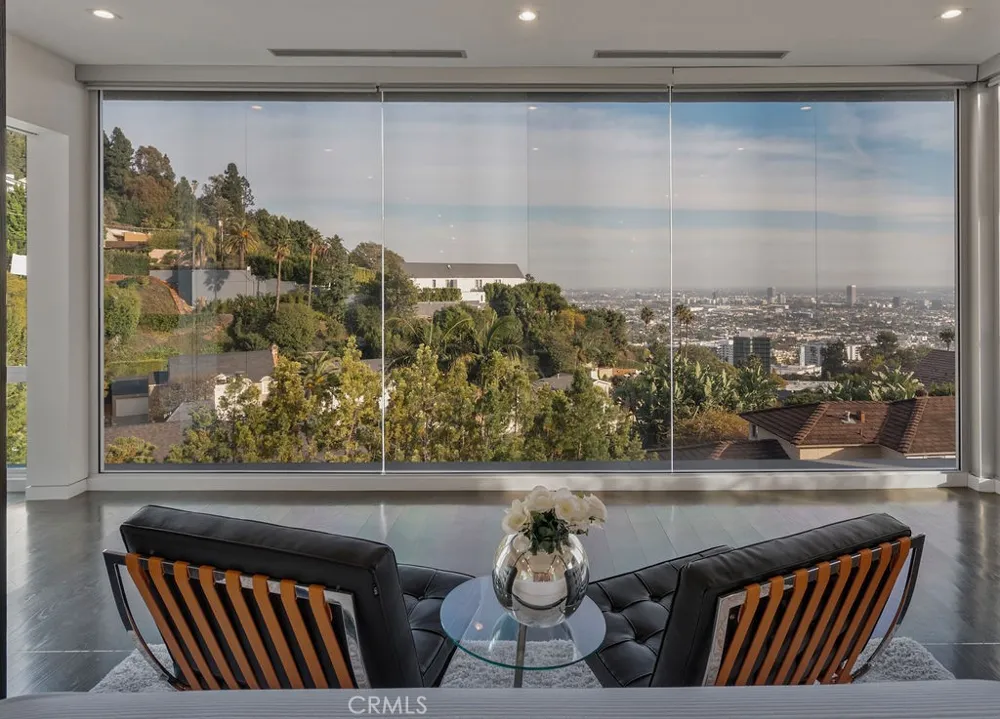 1489 Stebbins Terrace Los Angeles, CA 90069