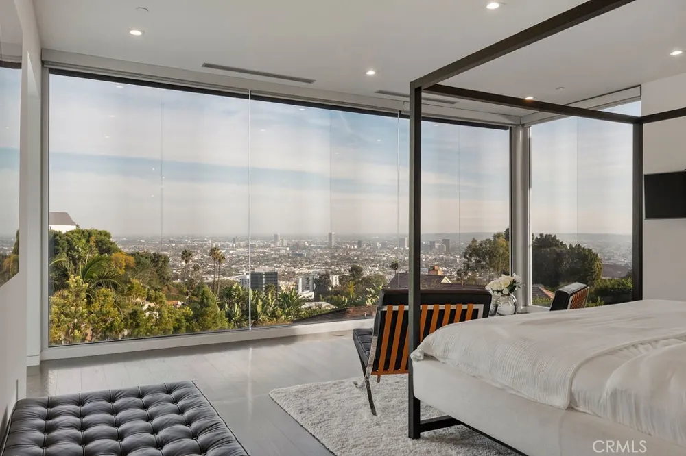 1489 Stebbins Terrace Los Angeles, CA 90069