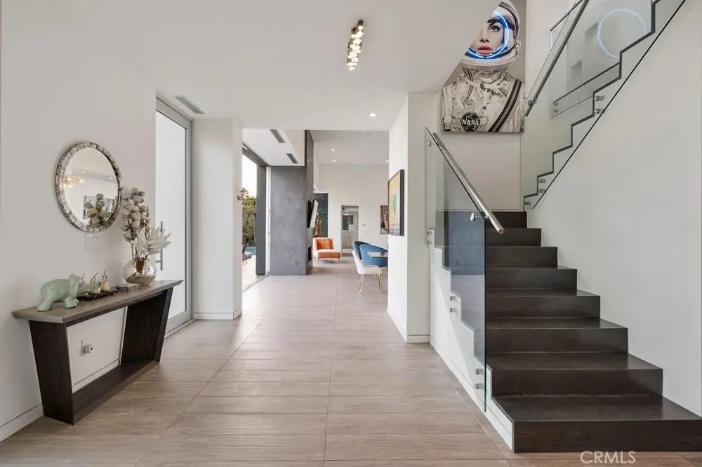 1489 Stebbins Terrace Los Angeles, CA 90069
