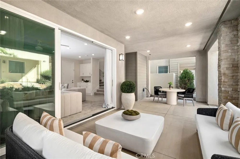 108 Shear Irvine, CA 92618