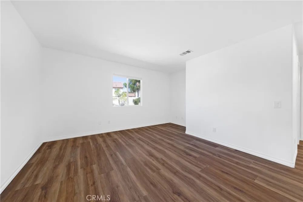 25043 Babbling Brook Menifee, CA 92584