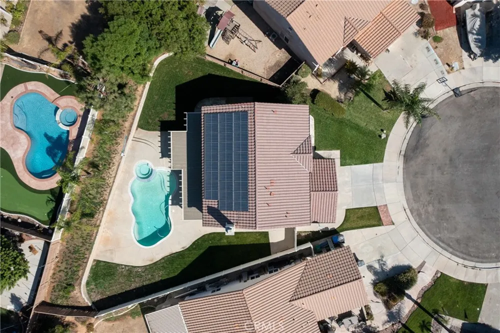 25043 Babbling Brook Menifee, CA 92584
