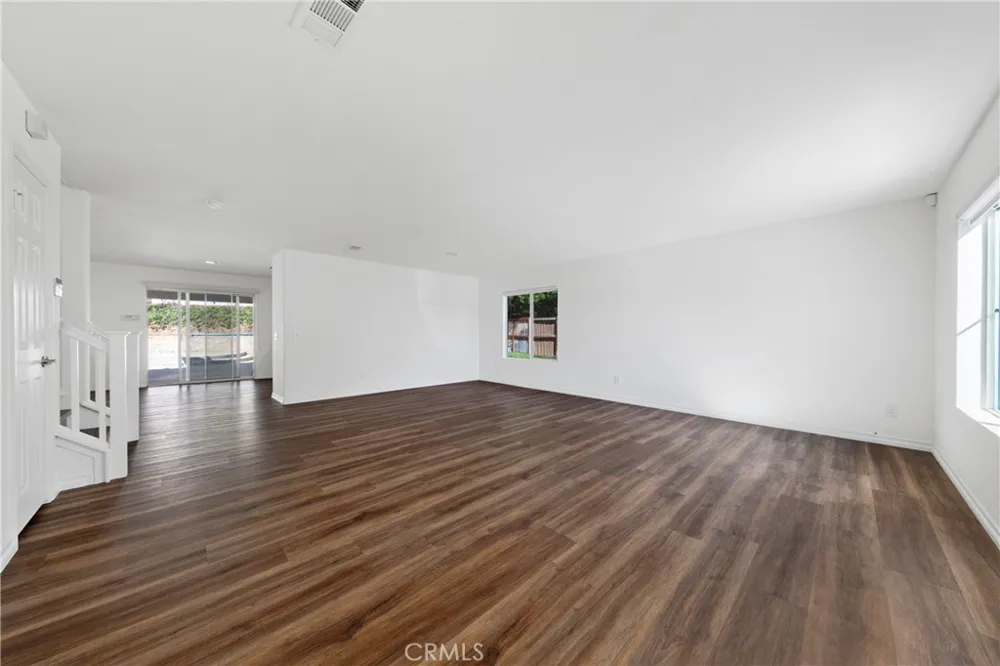 25043 Babbling Brook Menifee, CA 92584