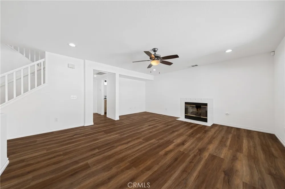 25043 Babbling Brook Menifee, CA 92584